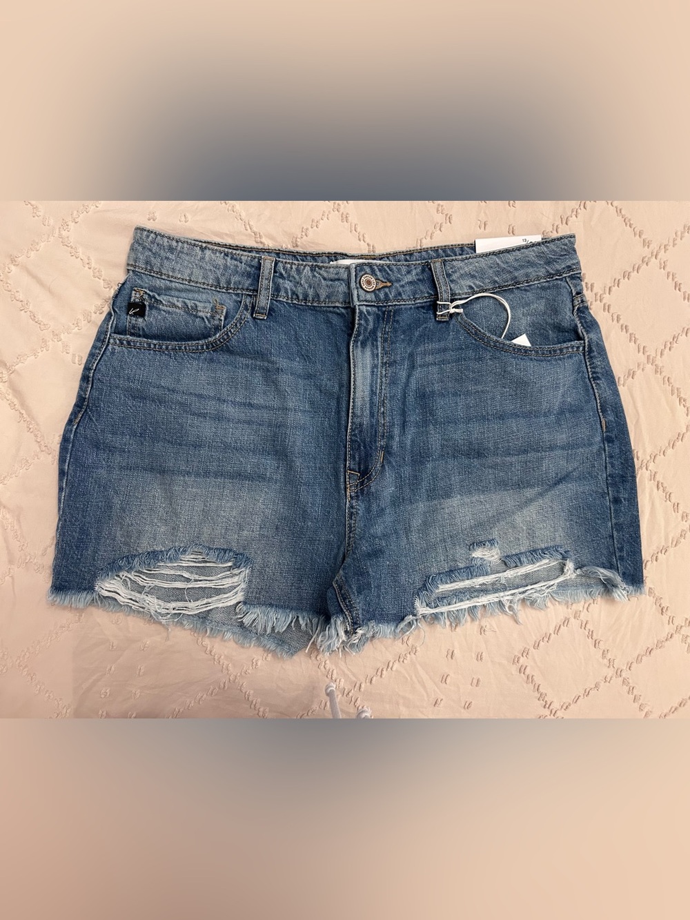 KANCAN HIGH RISE SHORTS - Picture 2 of 4